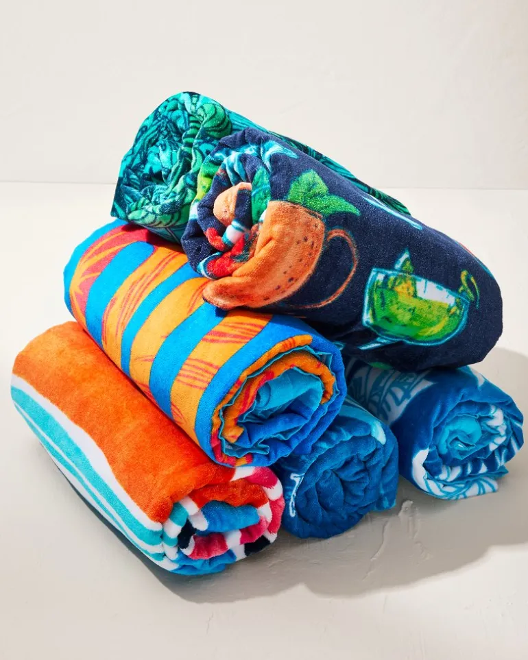 High Tide Hangout & Island Cays Blooms Beach Towels — Set of 2