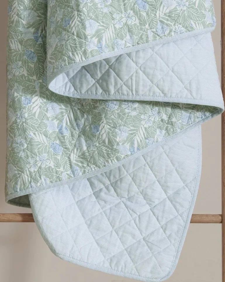 Pineapple Bloom Reversible 2-Piece Twin Quilt Set