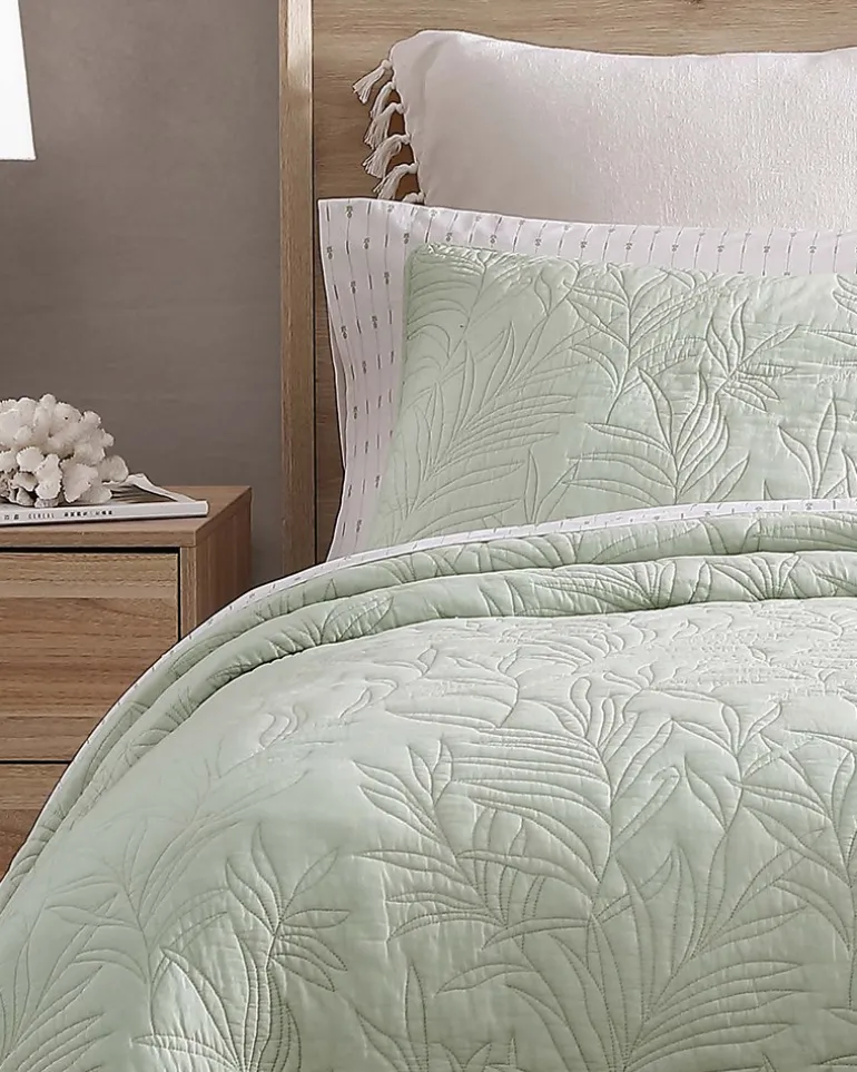 Solid Costa Sera King Quilt